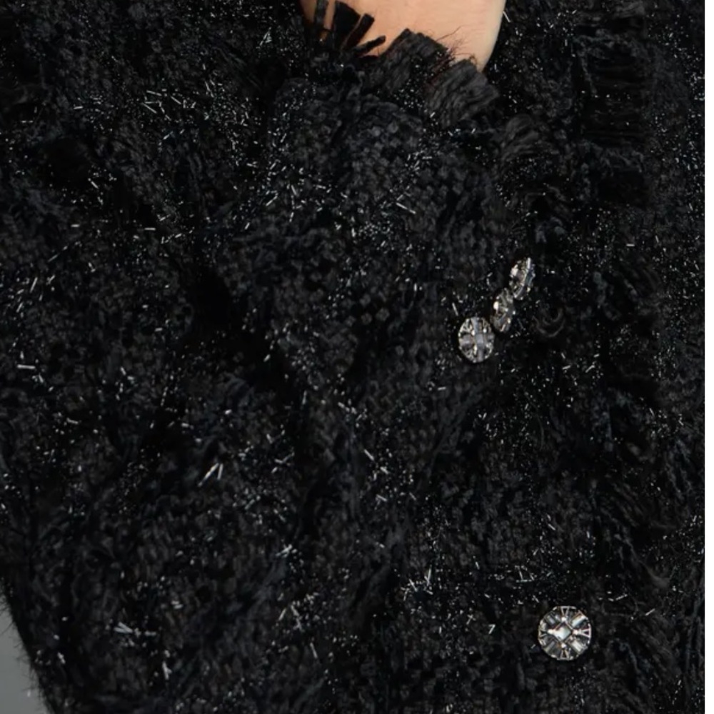 Elegant Black Women's Coat - Picture 9 of 9